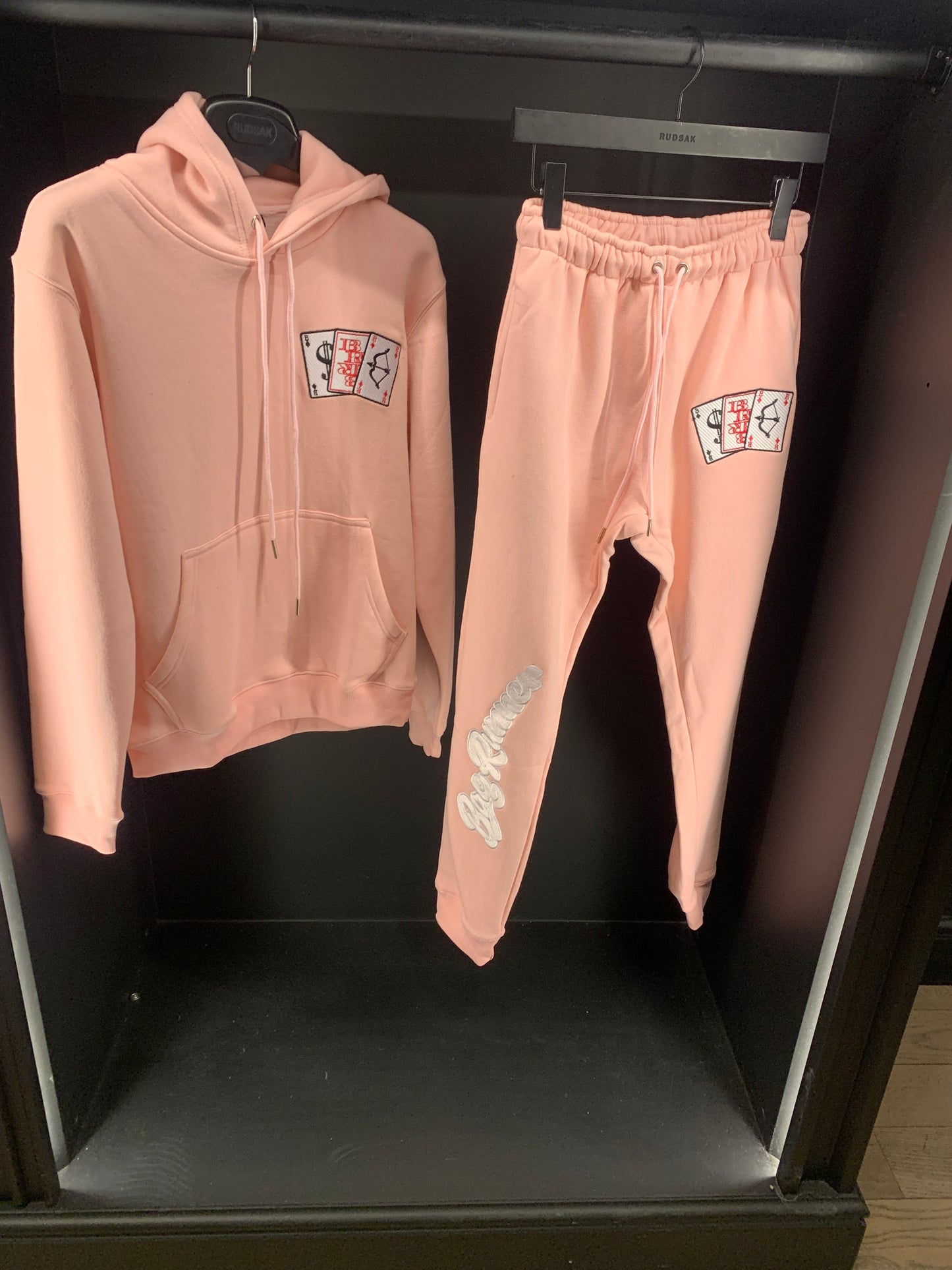 BAGRUNNER CASINO SWEATSUIT