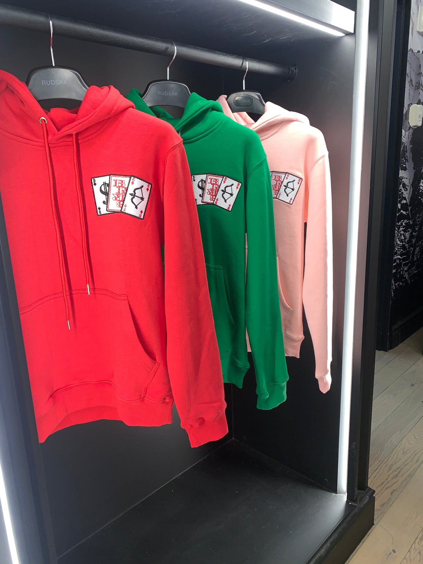 BAGRUNNER CASINO SWEATSUIT